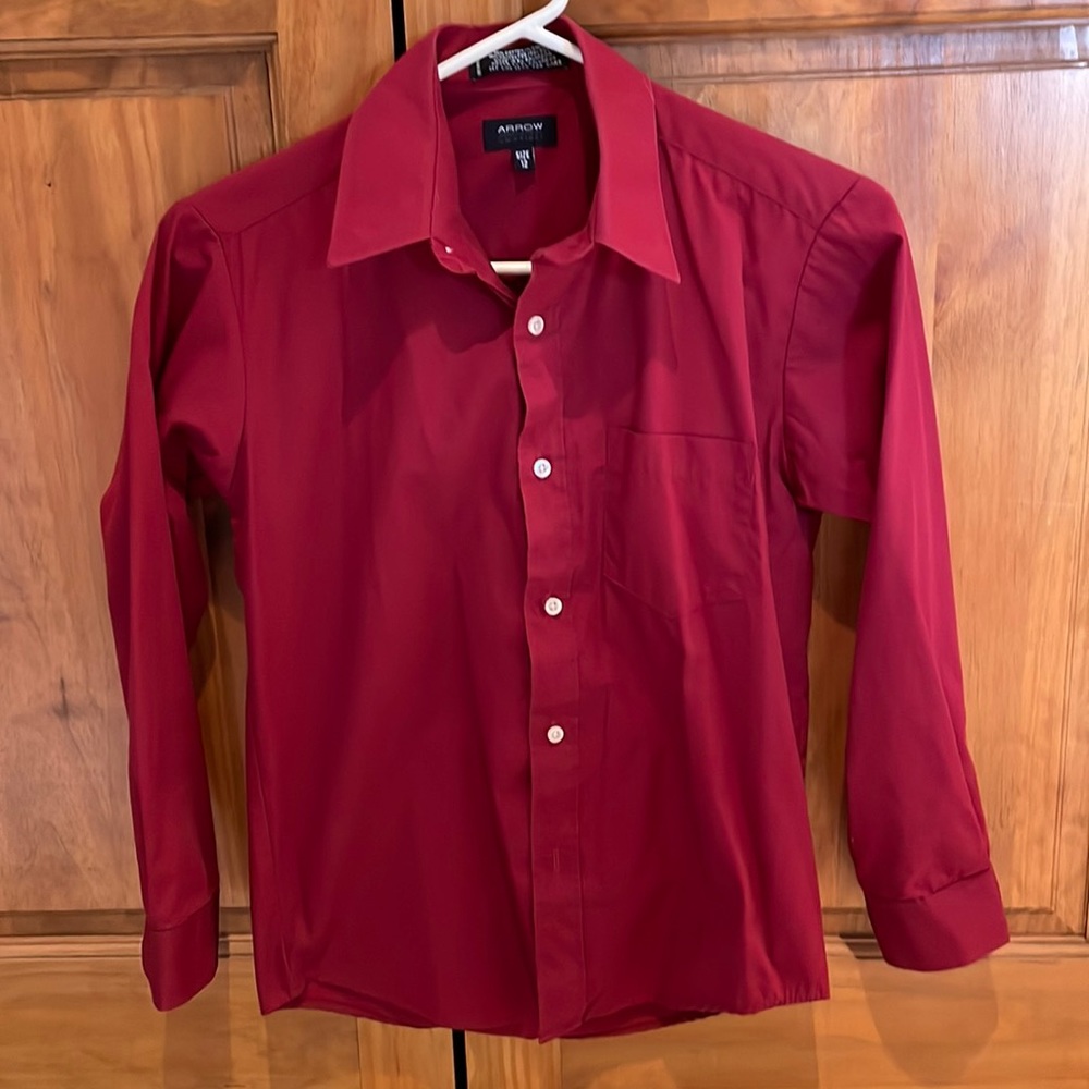Boys size 12 Arrow long sleeve shirt
